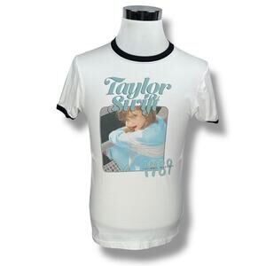 Taylor Swift 1989 Taylor's Version Photo Ringer T-Shirt Adult’s Small Off-White